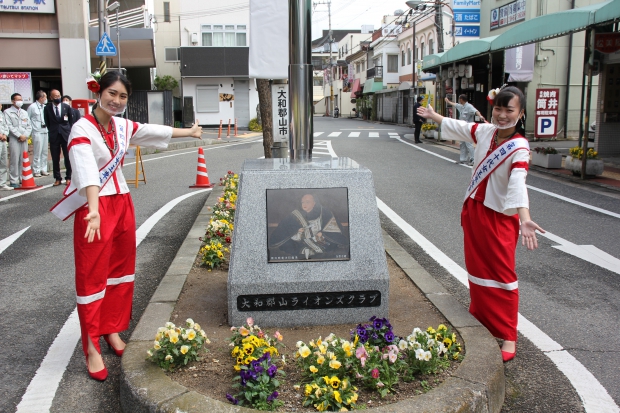 近鉄筒井駅前ロータリー時計塔寄贈式・お披露目式